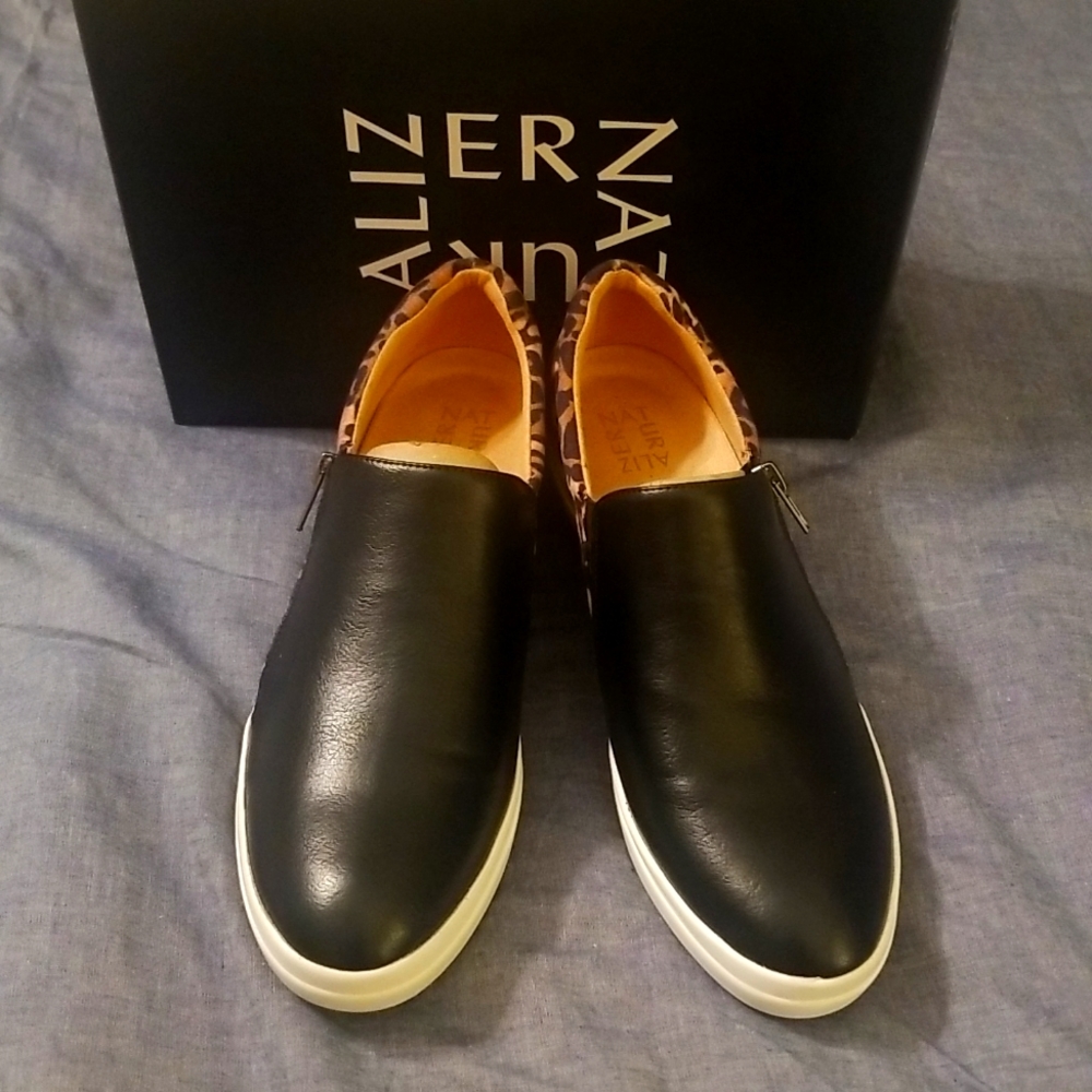 NWT Naturalzier Black/cheetah size 11 shoes